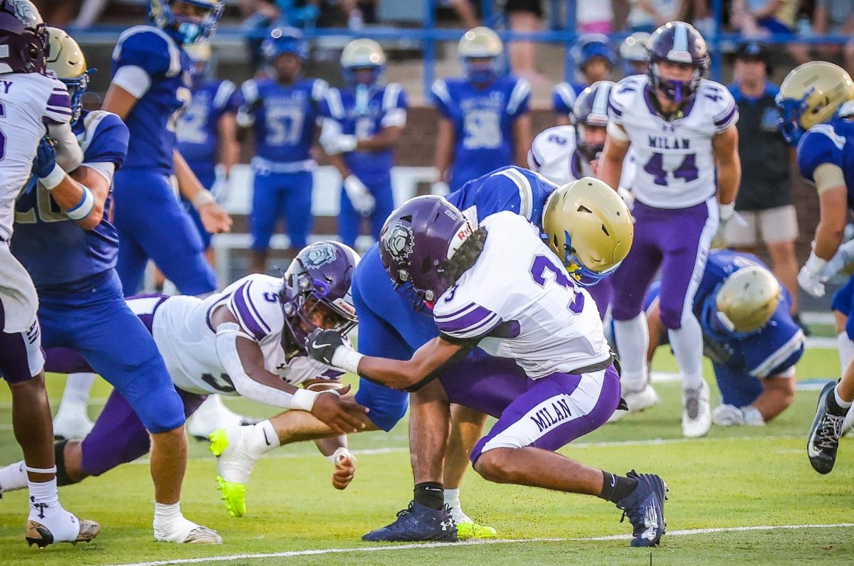 Odom vs. Vic: High School Football Pick'em Week 4